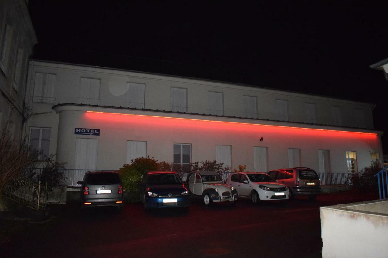 Le Clos Albert Loudun Esterno foto